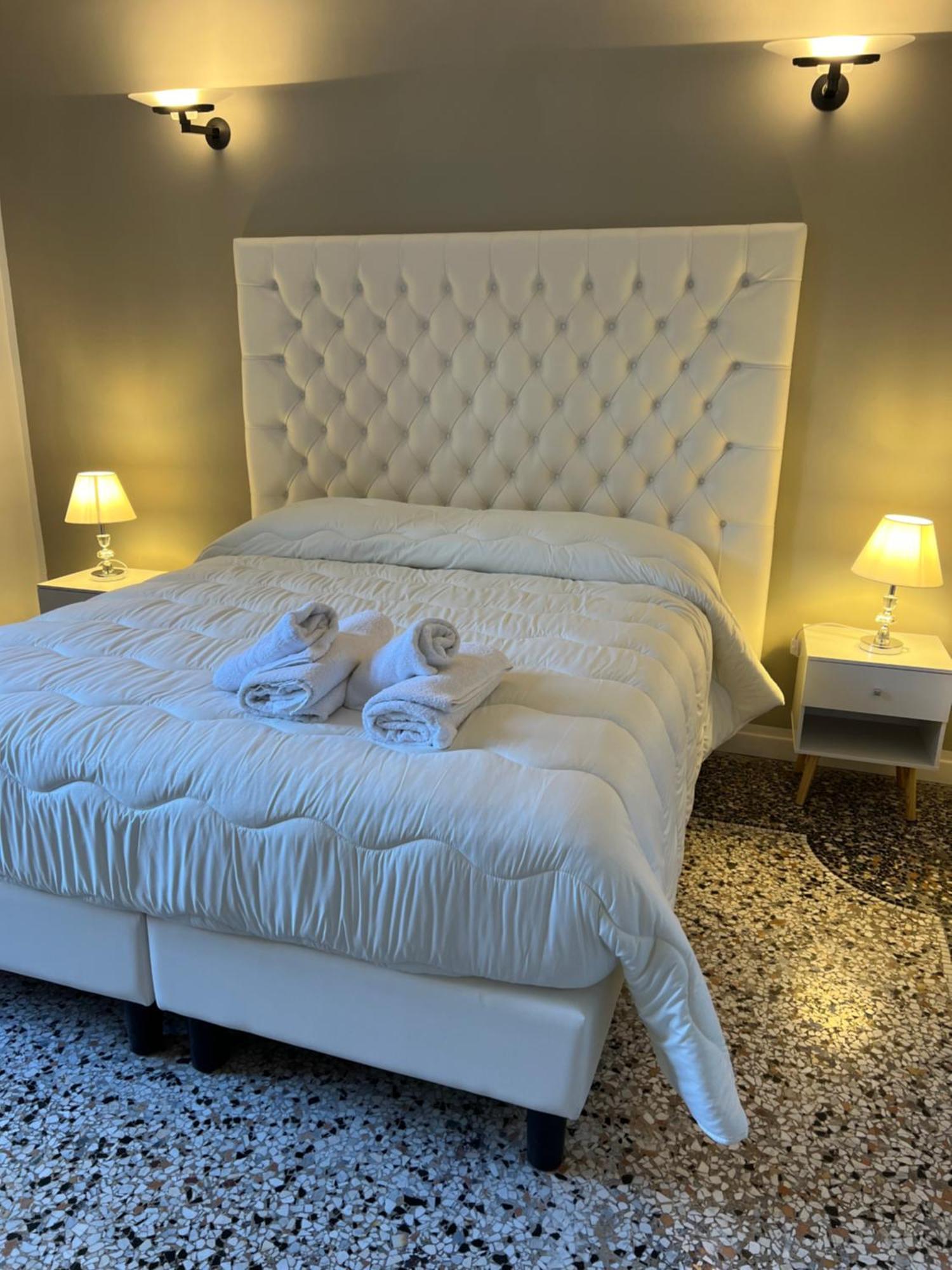 Luxury Room Anelli Center Of Roma Exterior foto