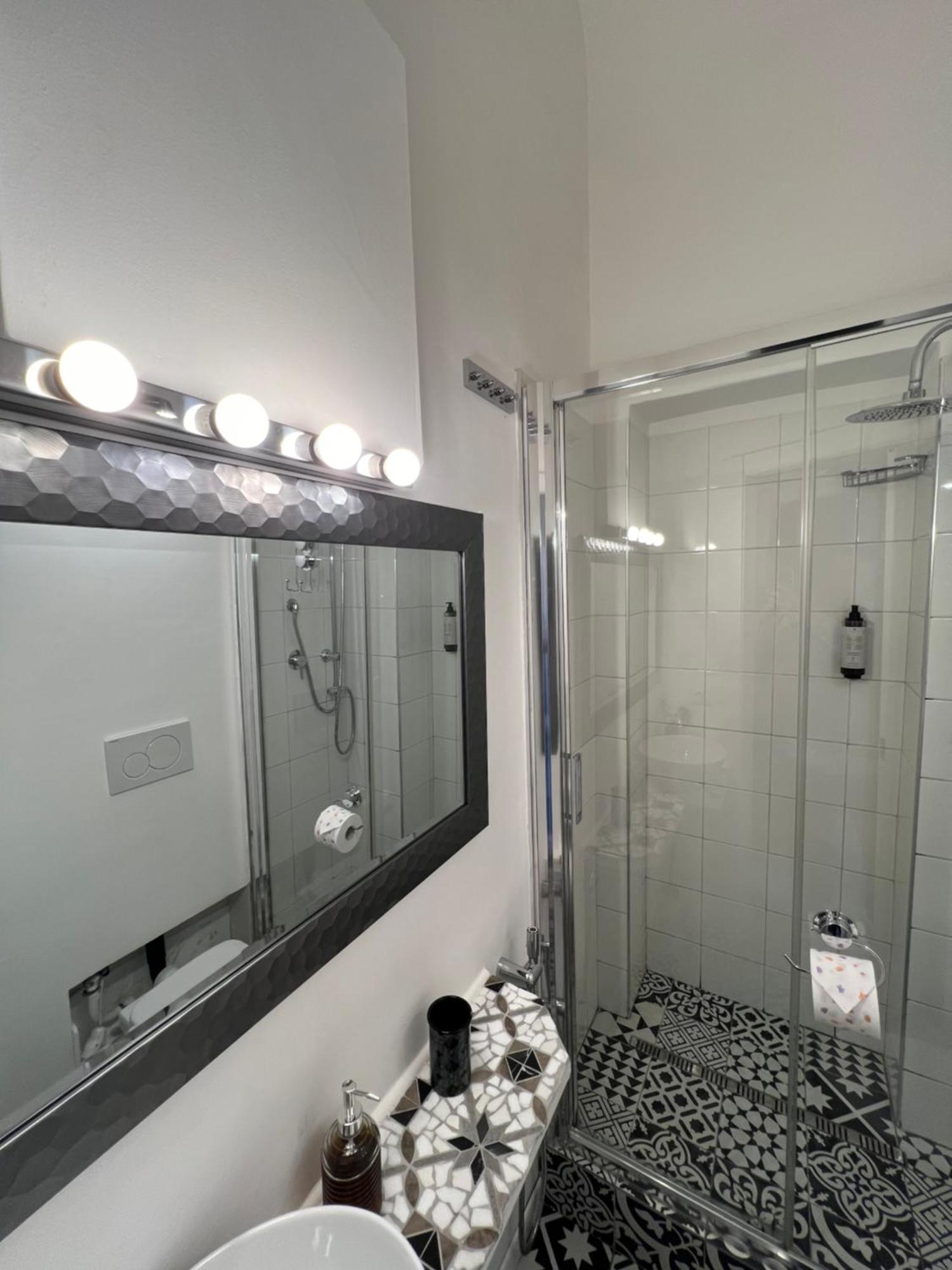 Luxury Room Anelli Center Of Roma Exterior foto